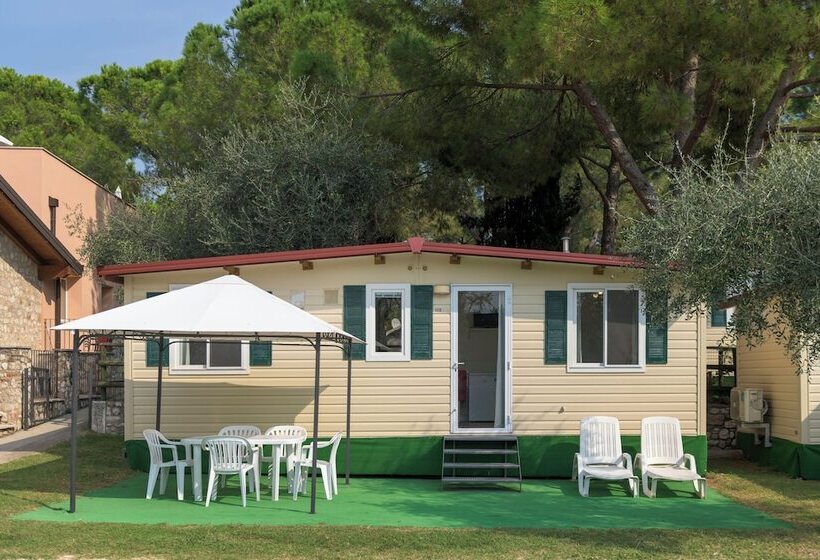 בית מלון כפרי Camping Toscolano