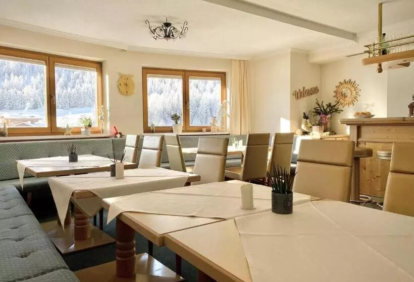 هتل Garni Philipp