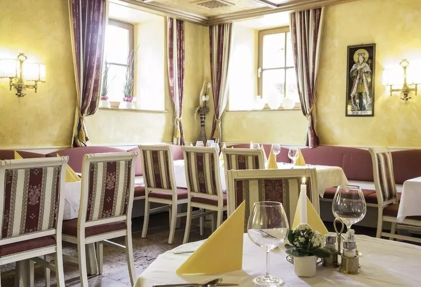 هتل Gasthof Andrelwirt Rauris