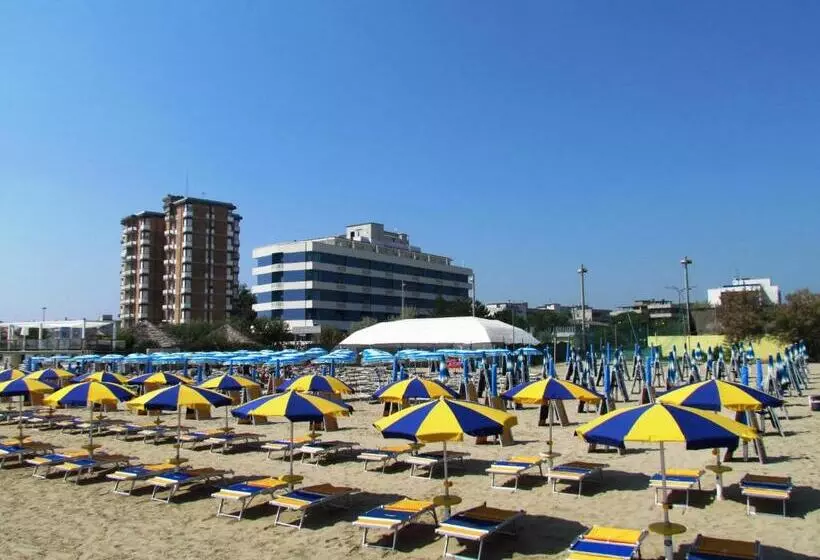 Grand Hotel Azzurra Club