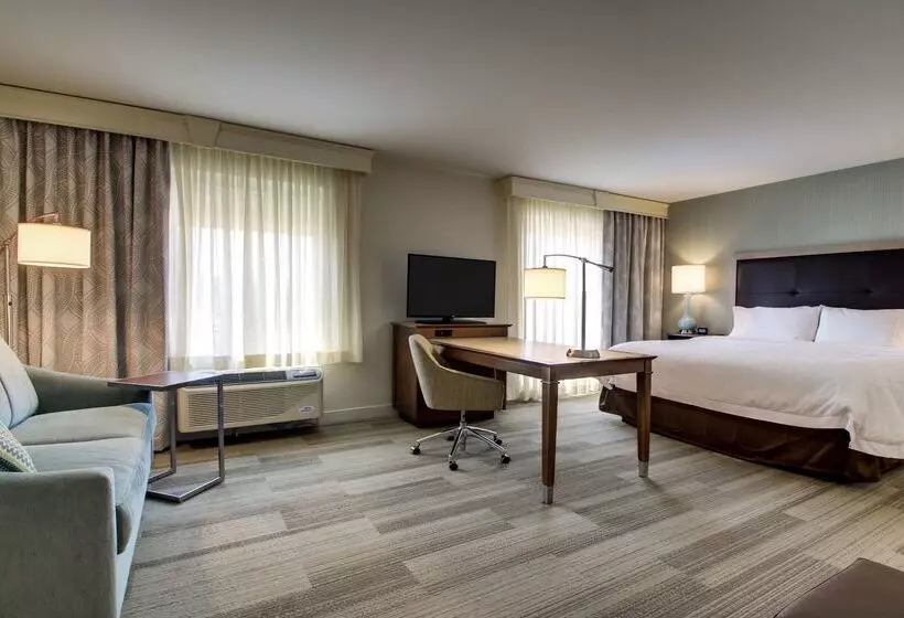 ホテル Hampton Inn & Suites Milwaukee West