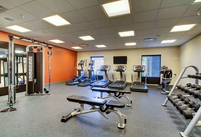 ホテル Hampton Inn & Suites Milwaukee West