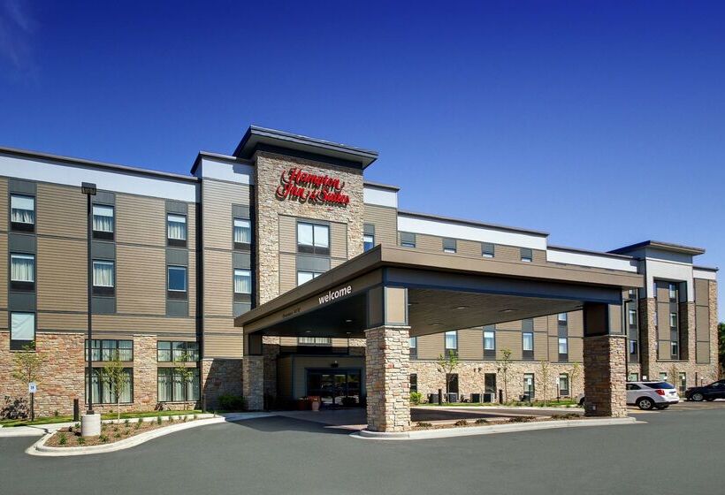 فندق Hampton Inn & Suites Milwaukee West