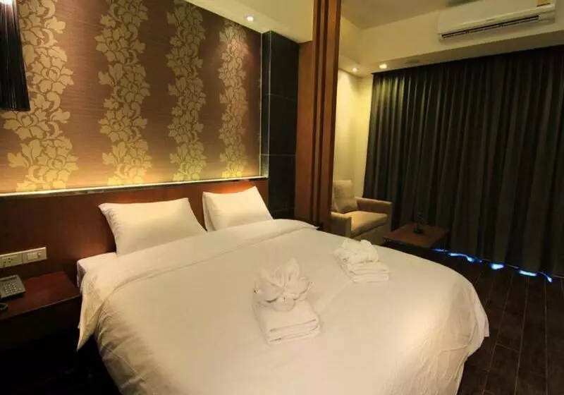 Inn Residence Serviced Suites   Sha Extra Plus