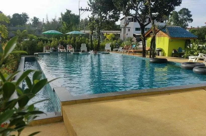 호텔 Morakot Lanta Resort