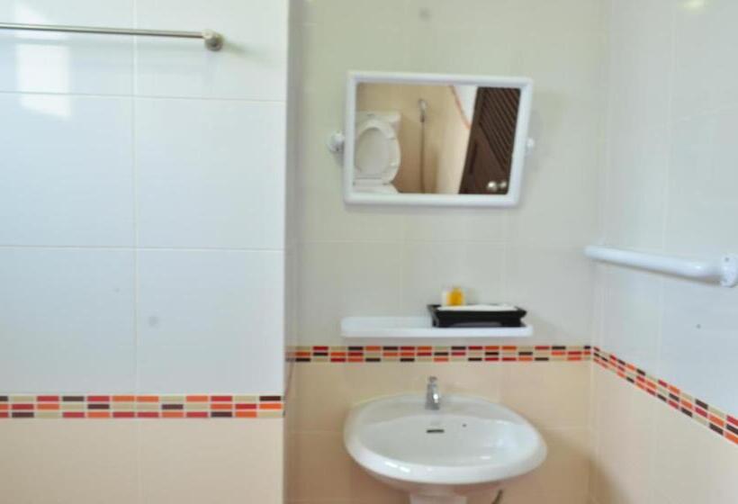 호텔 Morakot Lanta Resort