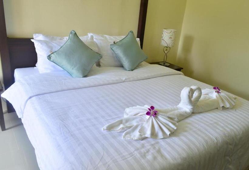 호텔 Morakot Lanta Resort