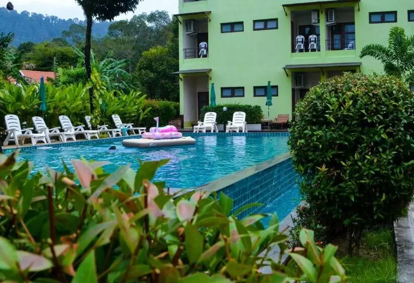 호텔 Morakot Lanta Resort