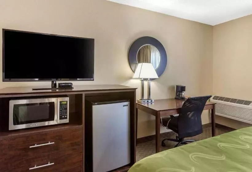 Hotel Quality Inn