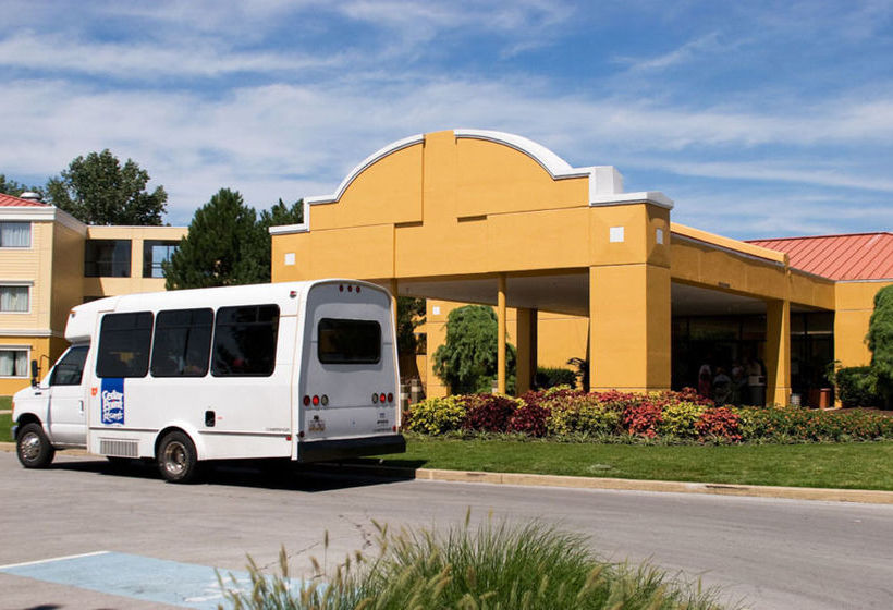 هتل Sandcastle Suites