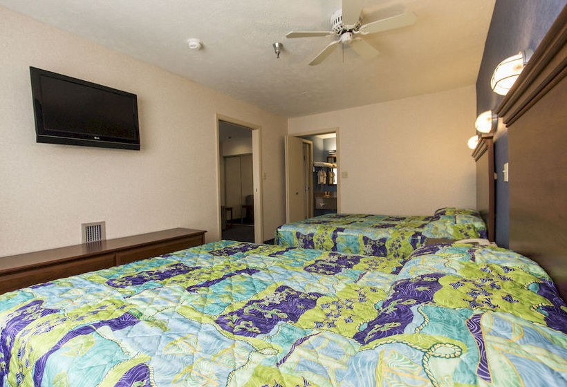 هتل Sandcastle Suites