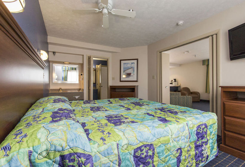 هتل Sandcastle Suites