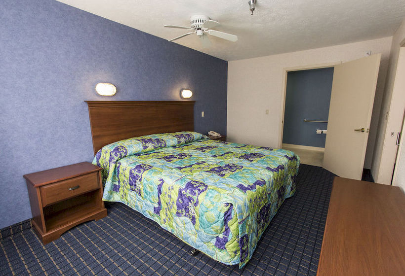 هتل Sandcastle Suites