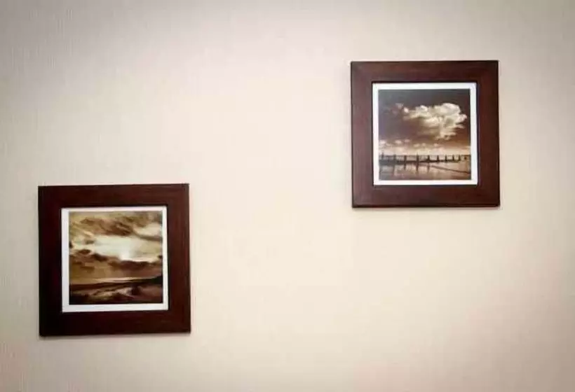 Отель The Grainary Boutique B&b