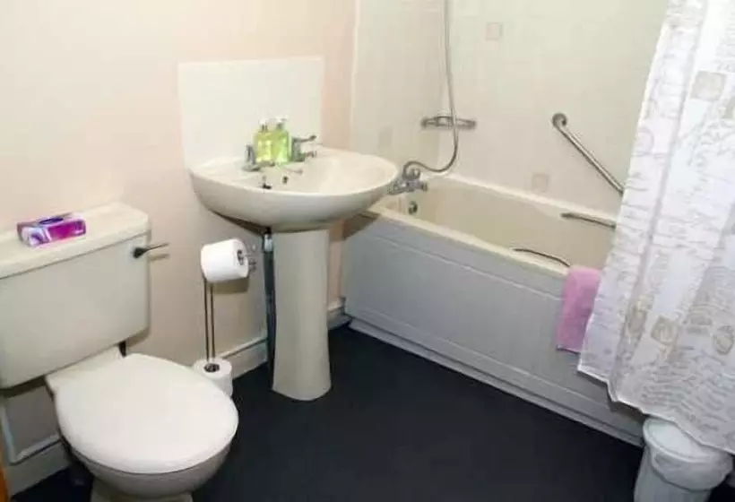 Отель The Grainary Boutique B&b