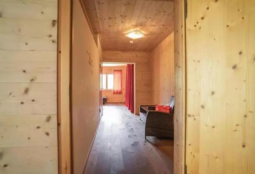 هتل Zistelberghof