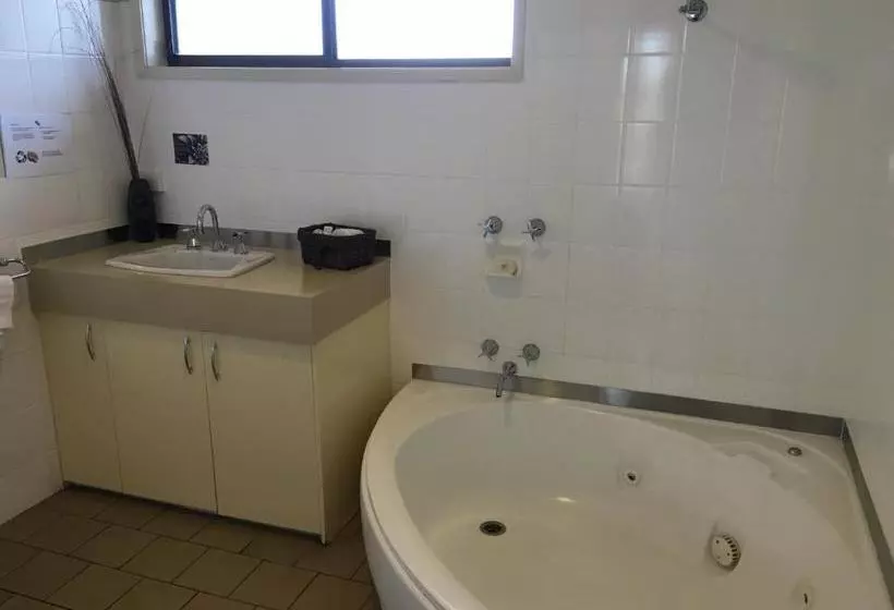 汽车旅馆 Capricorn Motor Inn