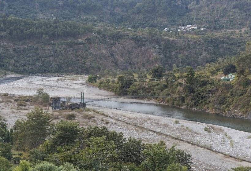 منتجع Sterling Corbett