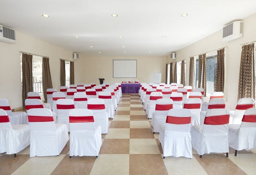 منتجع Sterling Corbett