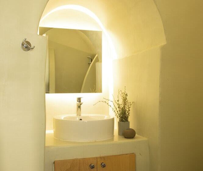 Amphora Villas Santorini Akrotiri