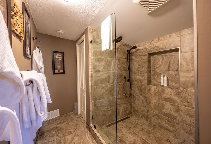 Bed and Breakfast Munson Mountain Estates