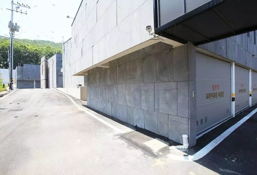 Gimpo Bellucci Motel
