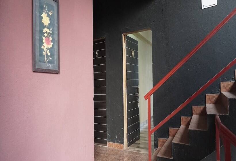 Отель Heritage Inn