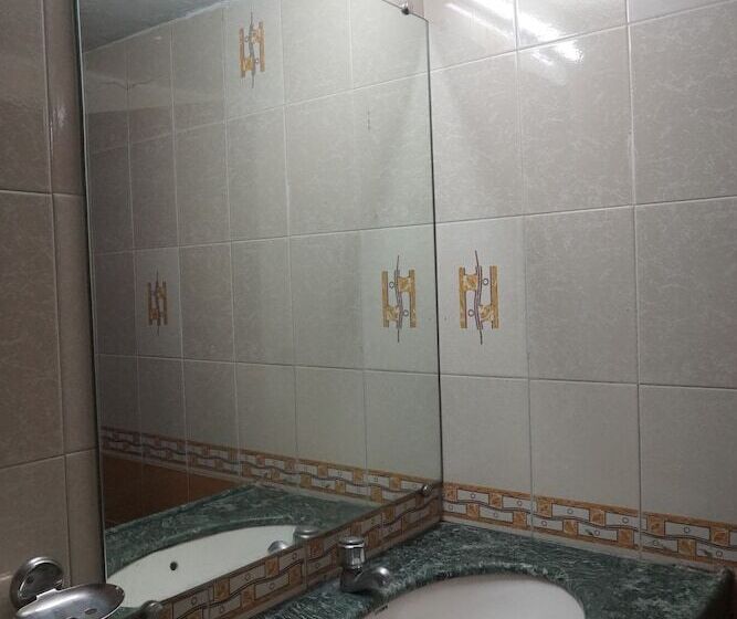 Отель Heritage Inn