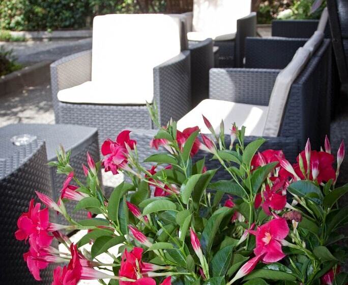 בית מלון כפרי New Genziana