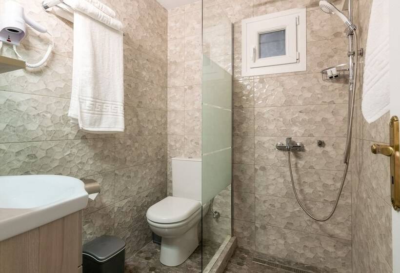 هتل Zante Riva Studios