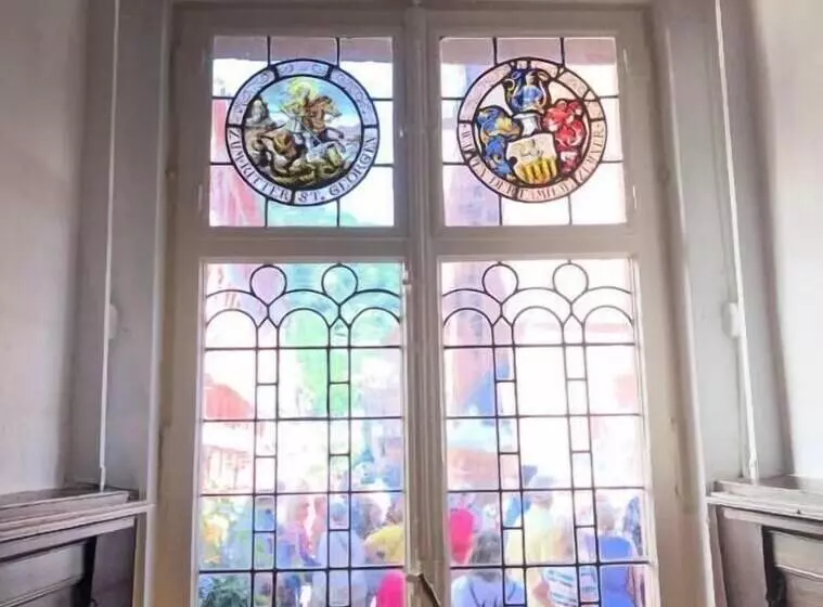 Hotelli Zum Ritter St. Georg