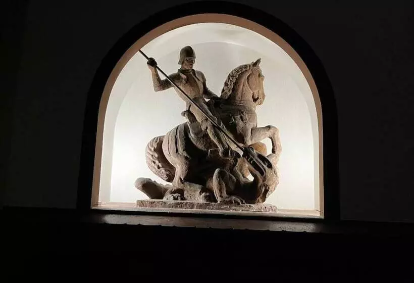 Hotelli Zum Ritter St. Georg