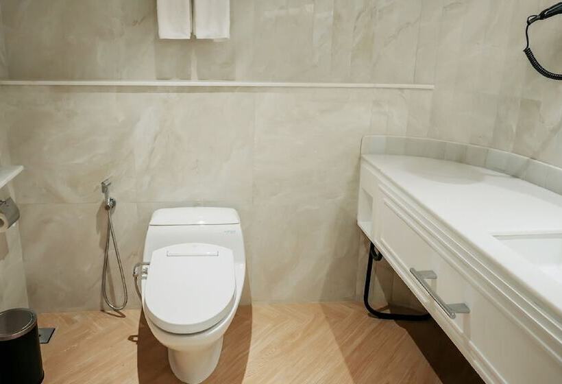 Luwansa Hotel & Convention Center Manado