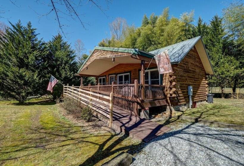 بنسيون Cobb Creek Cabins