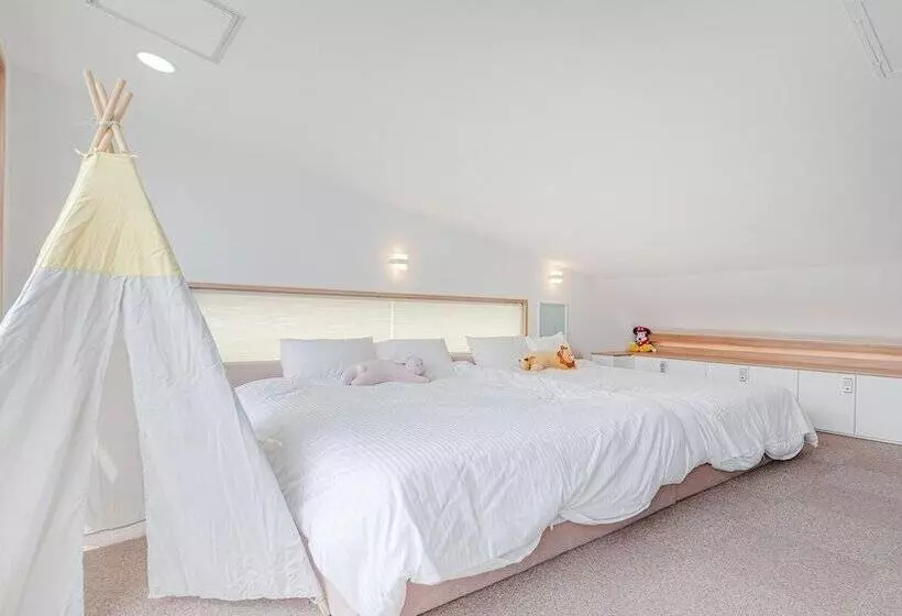 ペンション Gapyeong Belloci Firstige Partypoolvilla