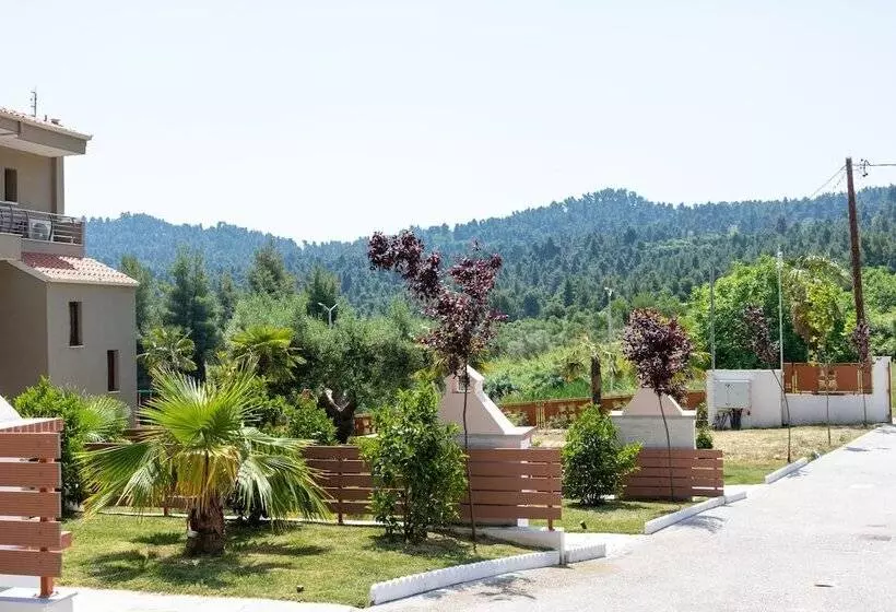 ペンション Pefkohori Golden Mountain Beach Resort