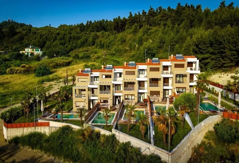 ペンション Pefkohori Golden Mountain Beach Resort