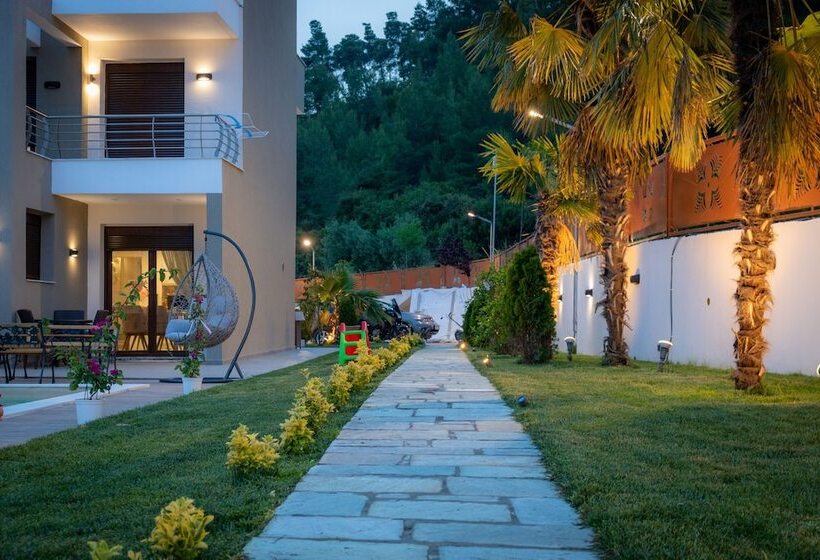 Pensionat Pefkohori Golden Mountain Beach Resort