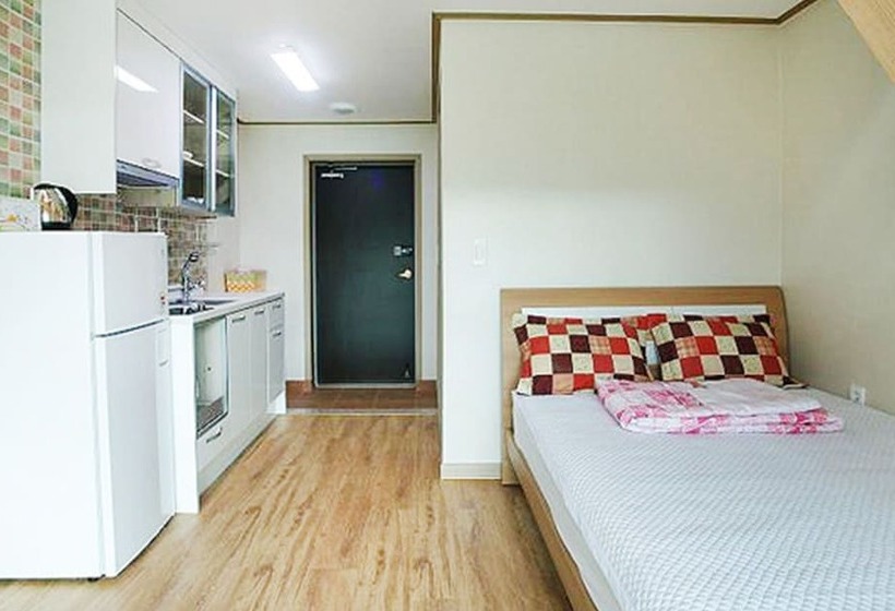 Pensão Sanbangsan Hot Spring Olleh House