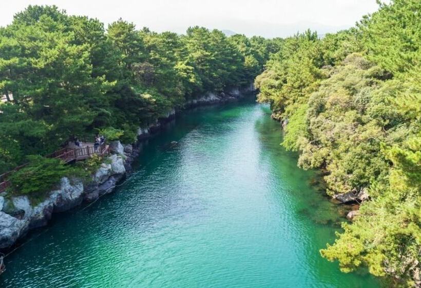 Seogwipo Soesokkak Cheonil Pension