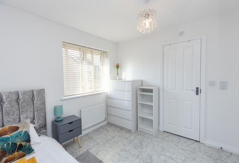 Stunning Entire 2bd Home Suffolk/cambridgeshire