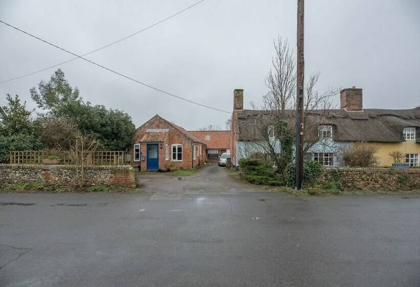 The Woodshed Benhall Air Manage Suffolk