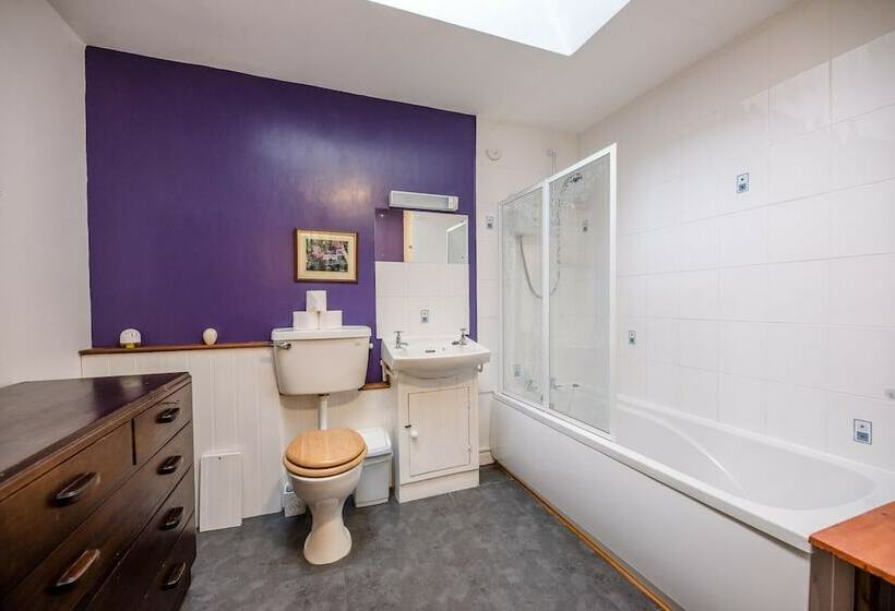 The Woodshed Benhall Air Manage Suffolk