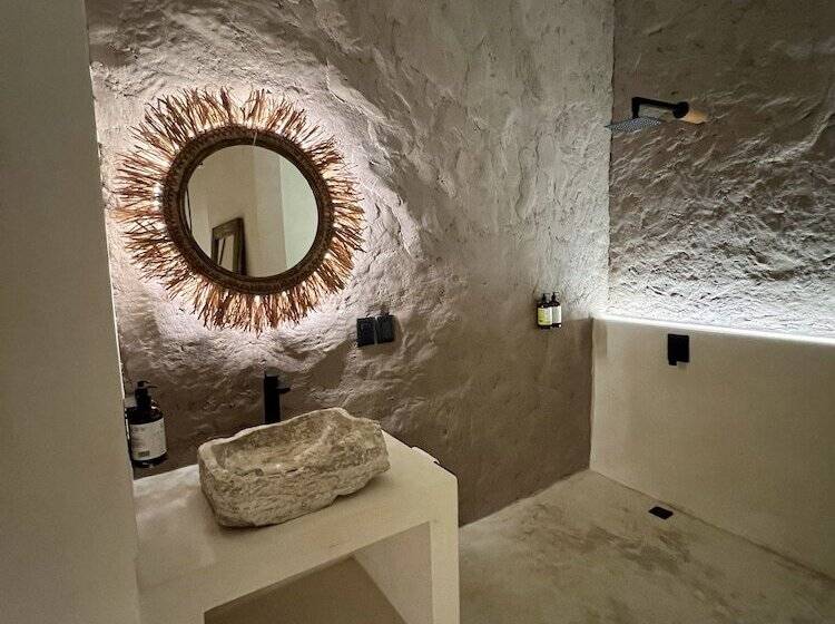 Tikul Hotel Boutique