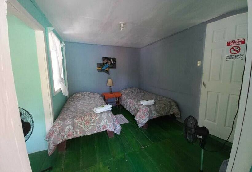 مبيت وإفطار Donde Familia Manito