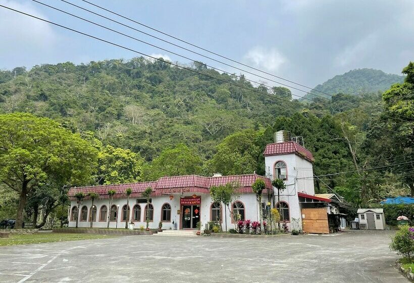 تختخواب و صبحانه Nanyang62