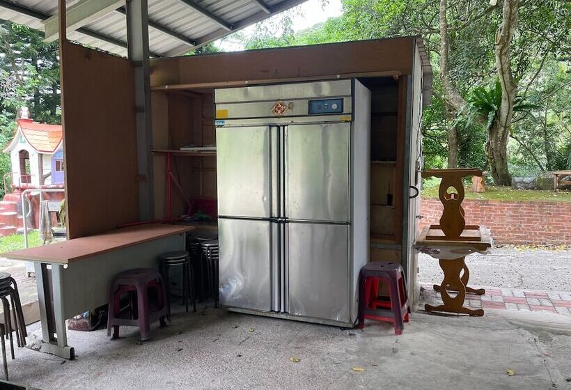 تختخواب و صبحانه Nanyang62