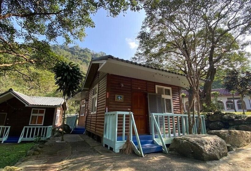 تختخواب و صبحانه Nanyang62