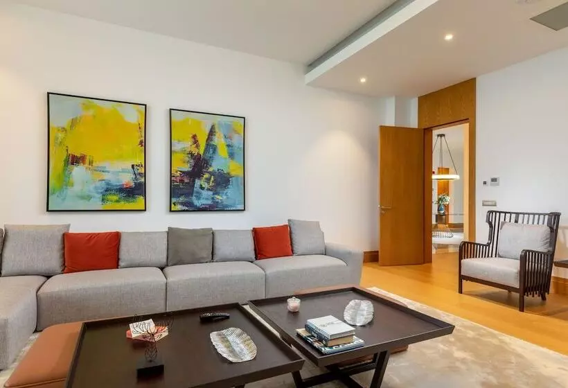 Hiddenbay Teos Hotel Sigacik