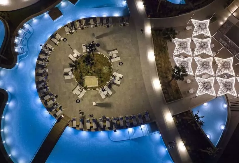 ホテル Amira Luxury Resort & Spa  Adults Only